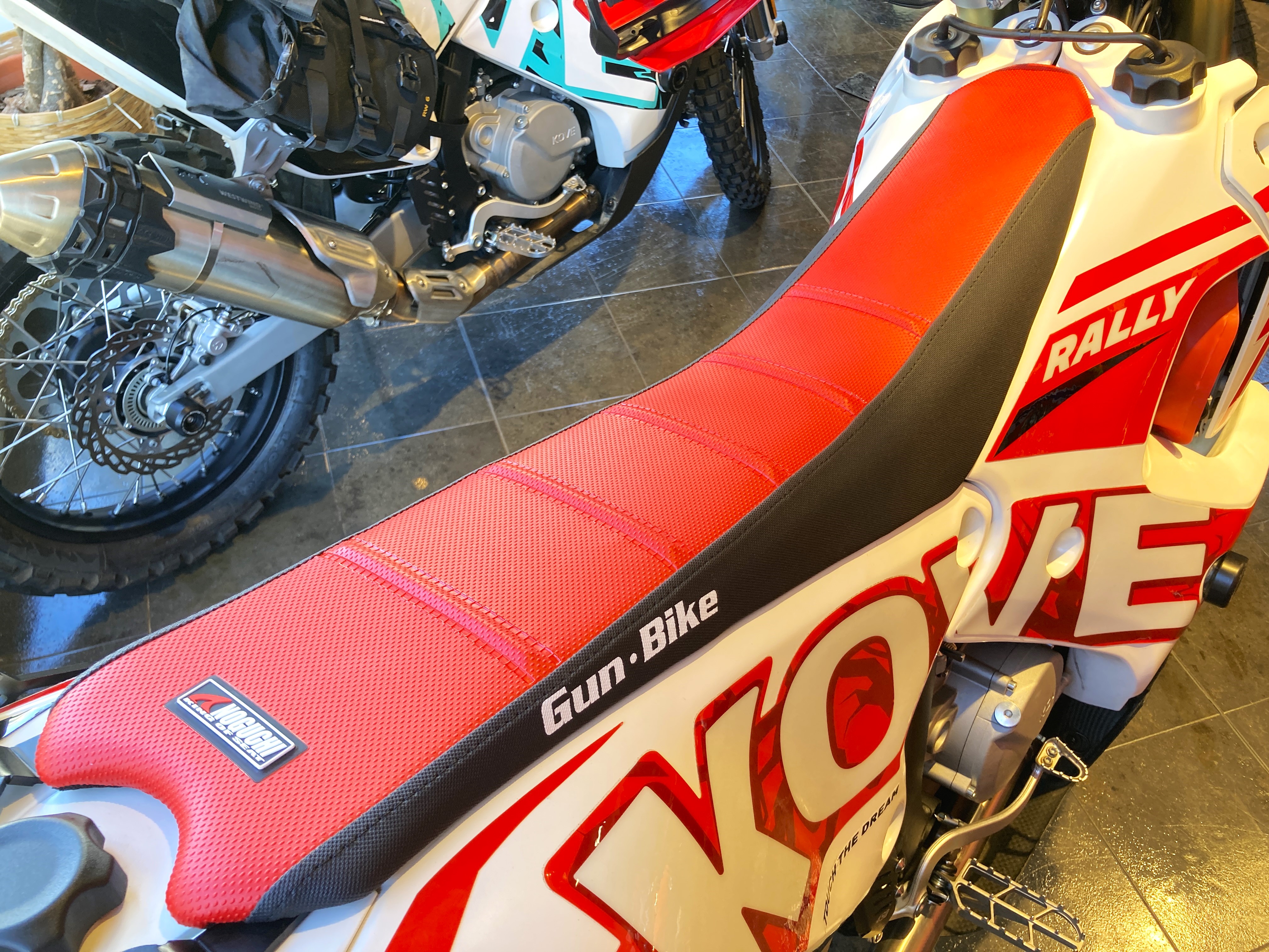 KTM 1290S ADVENTURE 2014-2019野口シートローシート