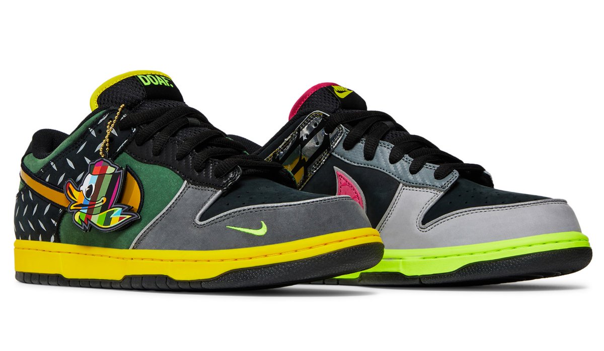 Oregon Club of Eugene / Springfield (@oclubeugene) on Twitter photo RARE Oregon Ducks <a href="/Nike/">Nike</a> Dunk Shoes!
The Dunk Low 'What the Duck - University of Oregon Home' PE pays homage to the <a href="/uoregon/">University of Oregon</a> archive of <a href="/oregonfootball/">Oregon Football</a> uniforms, symbolizing the program’s tradition of wearing new uniforms for every game.
More than nine different designs are RARE Oregon Ducks <a href="/Nike/">Nike</a> Dunk Shoes!
The Dunk Low 'What the Duck - University of Oregon Home' PE pays homage to the <a href="/uoregon/">University of Oregon</a> archive of <a href="/oregonfootball/">Oregon Football</a> uniforms, symbolizing the program’s tradition of wearing new uniforms for every game.
More than nine different designs are
