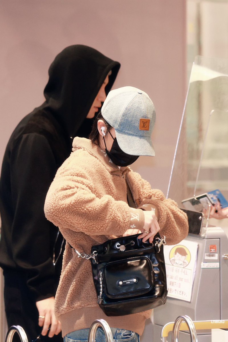 LM8KIKO tweet media