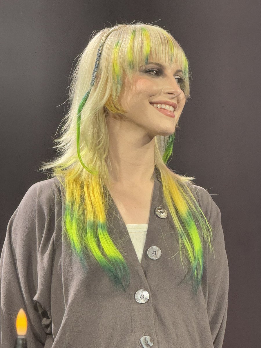 Morgan (@paramorgan96) on Twitter photo 