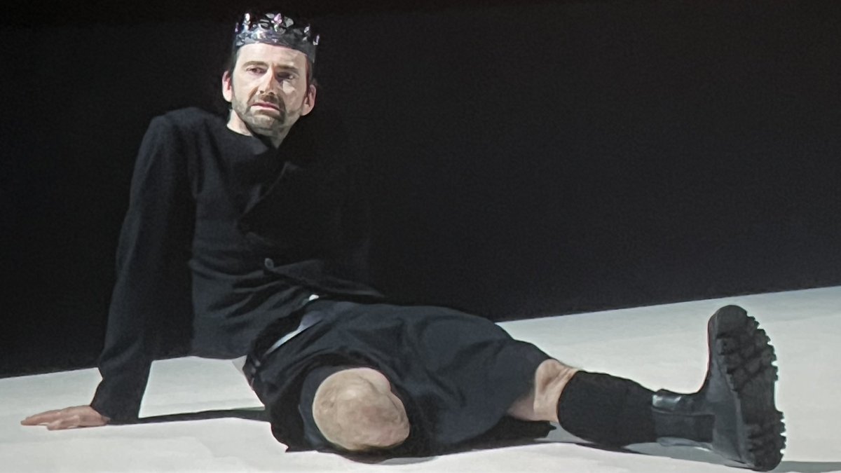 fabledfool's tweet image. He gendered so hard I died.