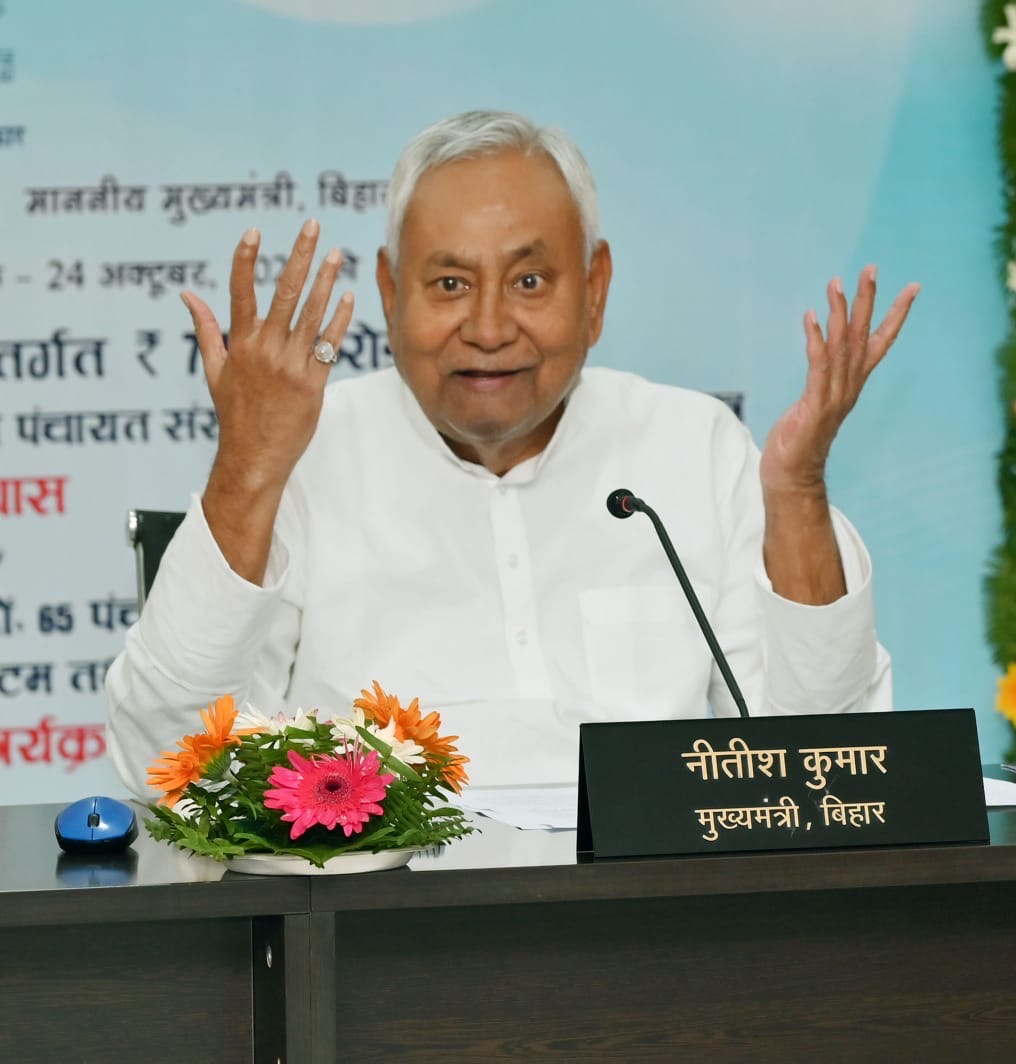 PoojaYa64613613's tweet photo. TRE 3, 1 से 8 तक का परिणाम 15 नवम्बर को घोषित हुआ था
56 दिन बाद जिला आबंटन हुआ
67 दिन बाद काउंसलिंग शुरू हुई
@NitishKumar जी TRE 1 और 2 में इतने दिन तो नहीं लगे थे
रिजल्ट के साथ जिला आबंटन और रिजल्ट के 2 दिन बाद काउंसलिंग
तो TRE 3 में इतना देरी क्यों ?
#bpsc_tre3_joining_karwao https://t.co/TmRlyDtVWU