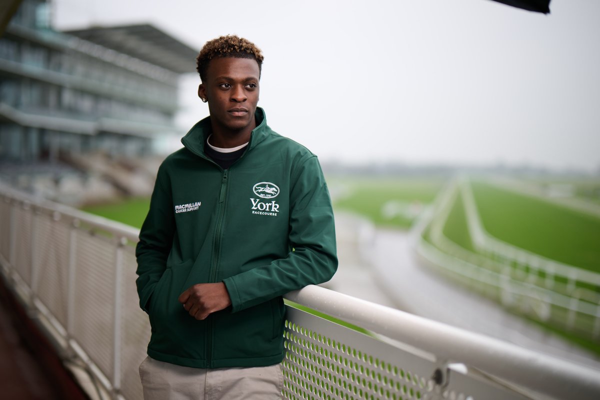 isthmian.co.uk/articles/clint… Clinton the Jockey rides for cancer support charity

Newmarket Town's Clinton Frank takes on the ride of his life for Macmillan- and you can show your support

#IsthmianLeague #PitchingIn #Newmarket #macmillan