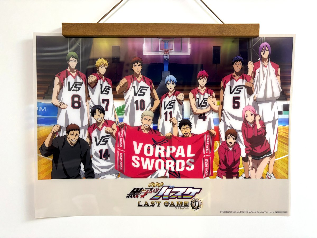 모든 특전을 가지는 나는 언제나 옳다ⓛㅅⓛ
주말 특전 포스터 실물 이미지 공개!!
 
❤️CGV｜블랙 포스터(에폭시 후가공)
🧡롯데시네마｜화이트 포스터
💜메가박스｜보팔소드 기념 포스터(PET)
 
추위에도 지지 않는 레전드 스포츠 애니
<극장판 쿠로코의 농구 라스트 게임> 절찬 상영 중🔥🔥
 
#CGV :