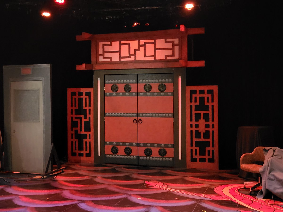 Went to the opening of King of the Yees tonight at <a href="/WalterdalePlays/">Walterdale Theatre</a> - had one of my best friends Tess laughing, then crying, then telling me she was inviting her family to go see it again. #yeg yegarts