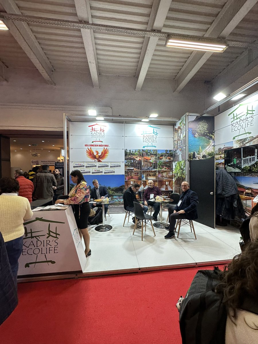 Ben Günaydın can dostlarım TÜYAP Emitt fuarından selamlar