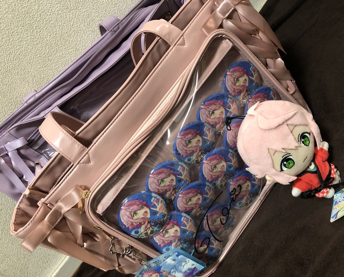 痛バ買い替えた！ （デカすぎて重かったから） 桃李カラーのピンクが手