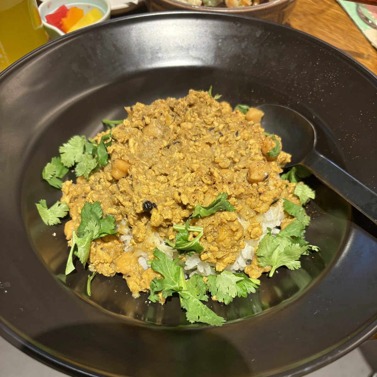 ticomoon_kagee's tweet photo. 京都で3連続カレー。
#KeFU
#Maggies
#スパイスホリック https://t.co/HJGxjasjr3