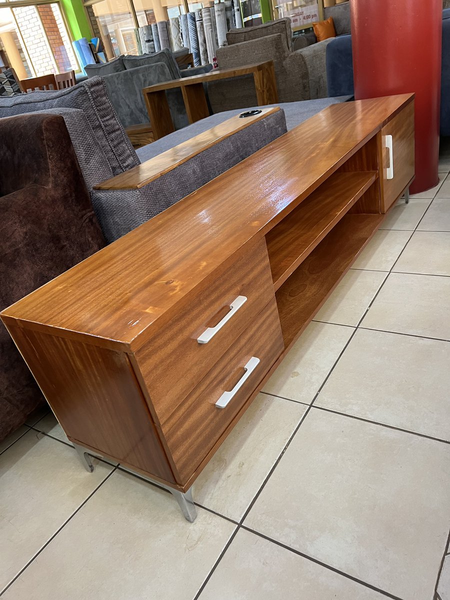 Furn_Workshop's tweet photo. One of our most loved Tv stands is back in Stock. @900k, mahogany wood. 0701192245 https://t.co/495iM1Jlw6