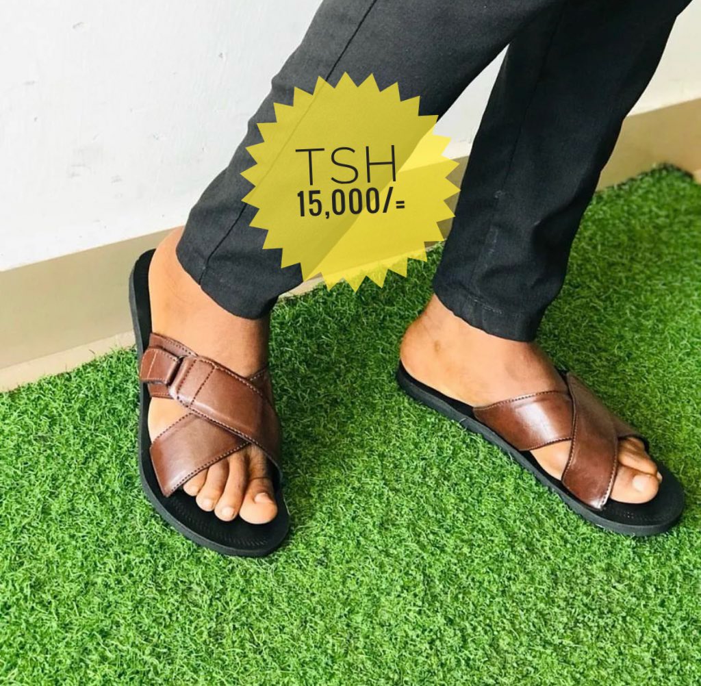 Sallamasally_'s tweet image. nisaidie kurt 
Tsh 15,000/= 
0657055716 call or whatsapp link ipo kwenye my bio
Tunafanya delivery/mkoani tunatuma.