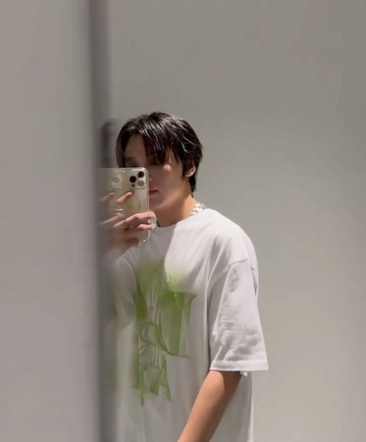 midHAECHAN's tweet photo. @ThePyramidCA https://t.co/7uVDwHLkBi