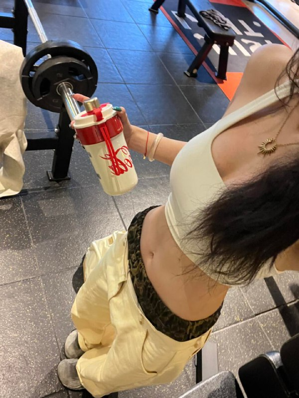 meng_oasy's tweet photo. Sweat, smile, repeat. Living healthy and loving the journey! https://t.co/PNSknHlfRG