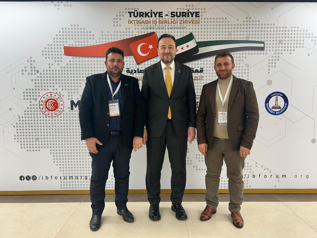 MÜSİAD Eskişehir Heyeti Gaziantep ilinde düzenlenen Türkiye-Suriye İşbirliği Zirvesine kalabalık bir heyet ile katılım sağladı.