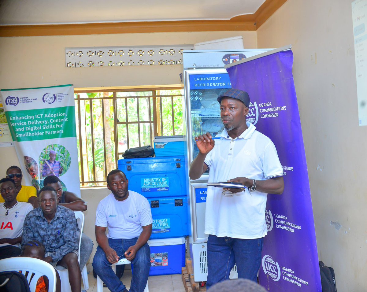 UCC_Official's tweet image. Following a study on access and usage of #ICTs in 🇺🇬, the Commission under the #UCUSAF programme embarked on a #digital #skilling project for smallholder farmers in #unserved &amp;amp; #underserved communities.
The initiative aims to impart skills on farmers that will enable them to