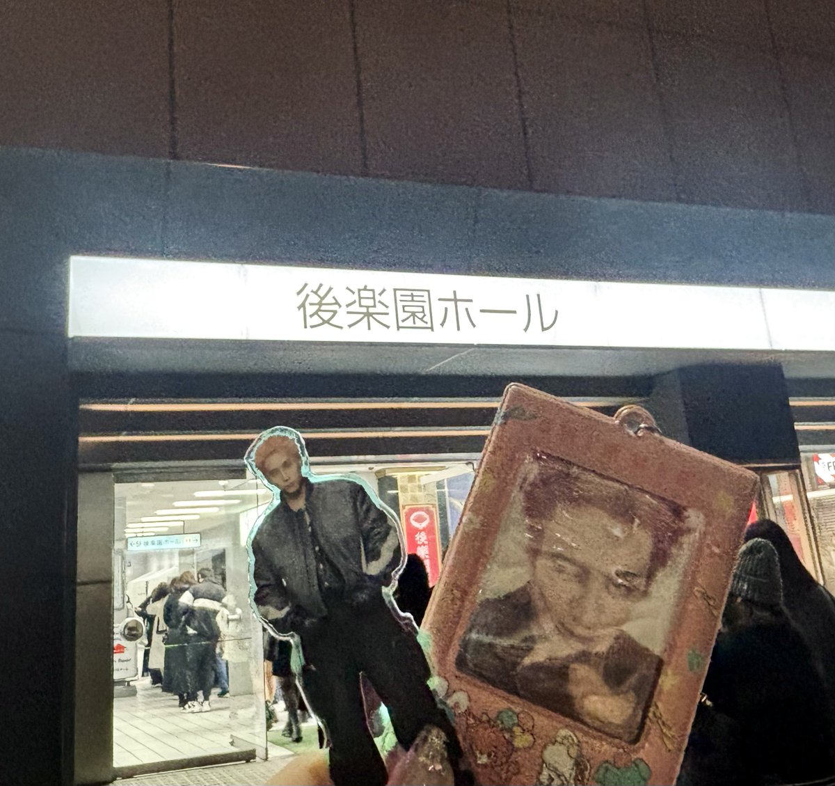 bb_donburi's tweet photo. 先週は運良く当選したソロコンに行けたり大阪行ったり久々に東京ドーム行ったりでとにかく充実してました https://t.co/4ZZJflzlVv
