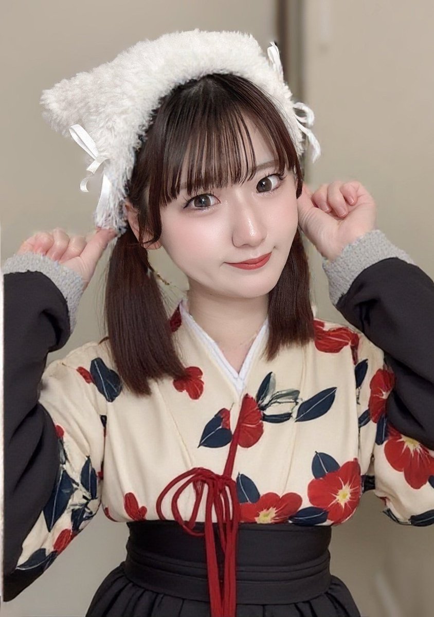 MIn9noDWwJFDiID's tweet photo. 千葉のナイチンゲールももかをはいからさんが通る風に着替えさせて見た🫶 #成瀬ももか #aliin #千葉のナイチンゲール #癒やしの天使 https://t.co/jyNJI08gmL