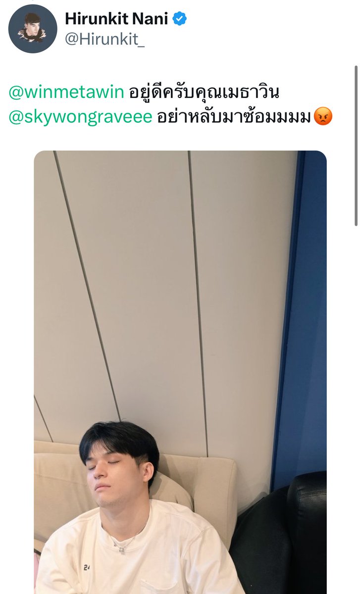 seasee95's tweet photo. คุณซากายไม่ได้ครึ่งมาดามผมหรอกครับ คนที่อวดได้เนียนและมีชั้นเชิงที่สุดคือแม่ของผมจริงๆ https://t.co/7rxekEDzOY