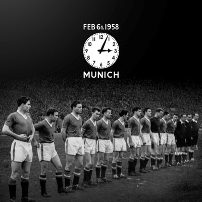 Man Utd Stretford Ender tweet media