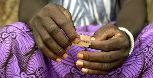 🔊 Nogay Ndiaye [<a href="/Nogay_13/">Nogay</a>], activista antiracista pels drets humans i afrofeminista: "Moltes nenes descobreixen que han estat mutilades quan són més grans"
 👇
 3cat.cat/3cat/nogay-ndi…