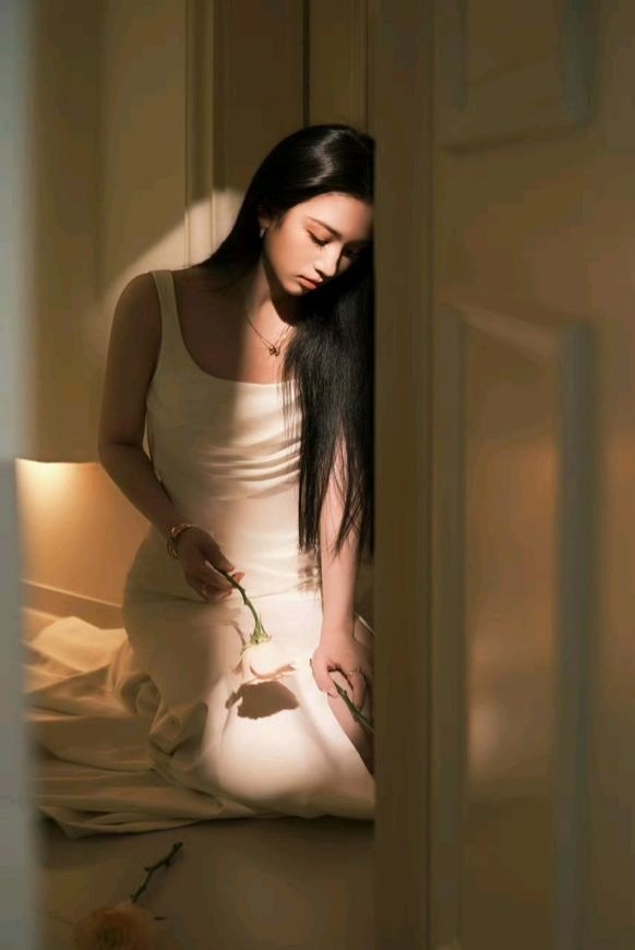My favorite photo.
Beauty of a shimmering moment.