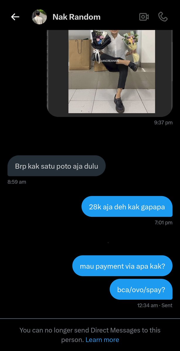 andreankrl's tweet image. hati hati ya guys orang ini @anaknyapratama udah hnr dan ngeblock aku, padahal sebelumnya beliau pakai jasaku aman aman aja :(

#zonauang️ #zonajajan