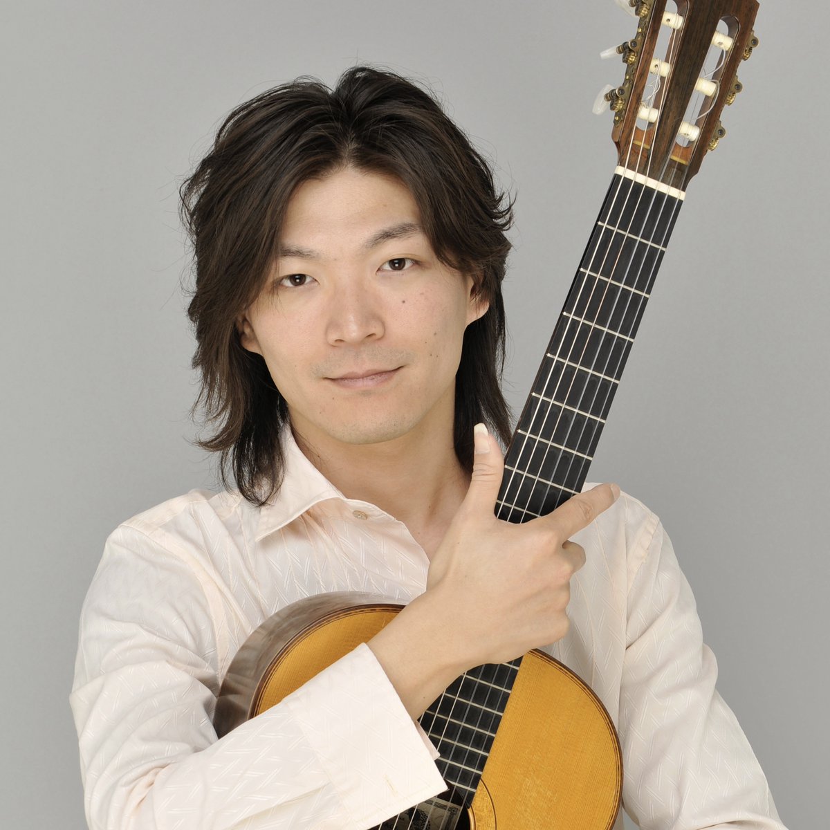 ham1313art's tweet photo. 2/23（日）と2/24（月・祝）にかけて開催予定の如月音楽会。今回は、2/24（月・祝）の「ギターデュオコンサート」に出演される方々をご紹介いたします！ https://t.co/JwFyLjsYAI