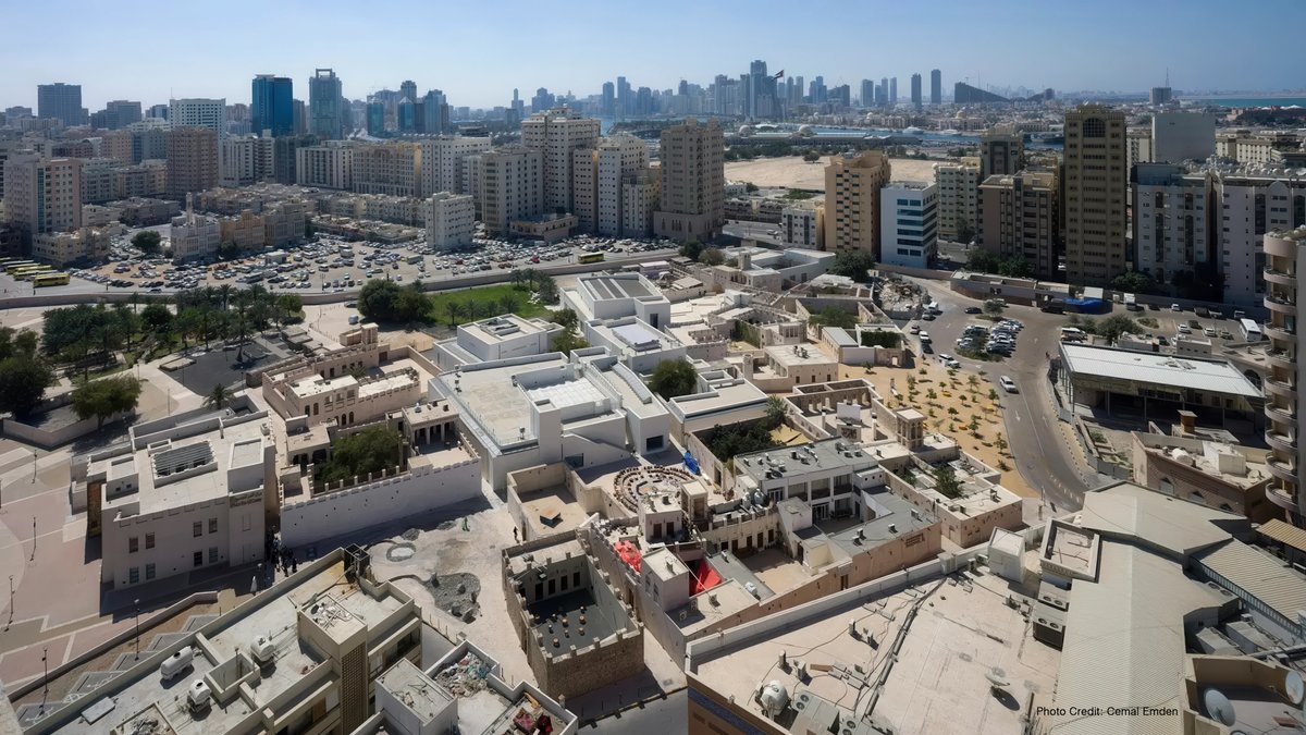 We extend our deepest condolences to the family of His Highness The Aga Khan IV following his death on 4th February 2025. We would also like to express our gratitude to Him and his foundation for shortlisting our design for the Al Mureijah Art Spaces for the SAF in the AKAA.