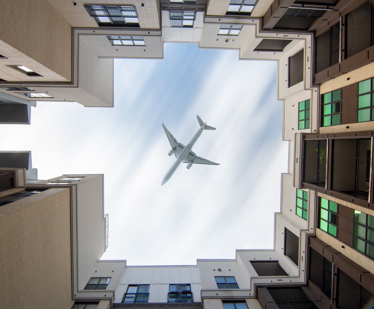 Someday I’ll be looking down instead of up. 

#Photography #PhotoOfTheDay #MoodyGrams #ShotOnSony #VisualAmbassadors
#ArtOfVisuals #CreativePerspective #DepthObsessed
#AviationPhotography #AviationLovers #PlaneSpotting #AviationDaily #FlyHigh
#AircraftLover #Planespotter