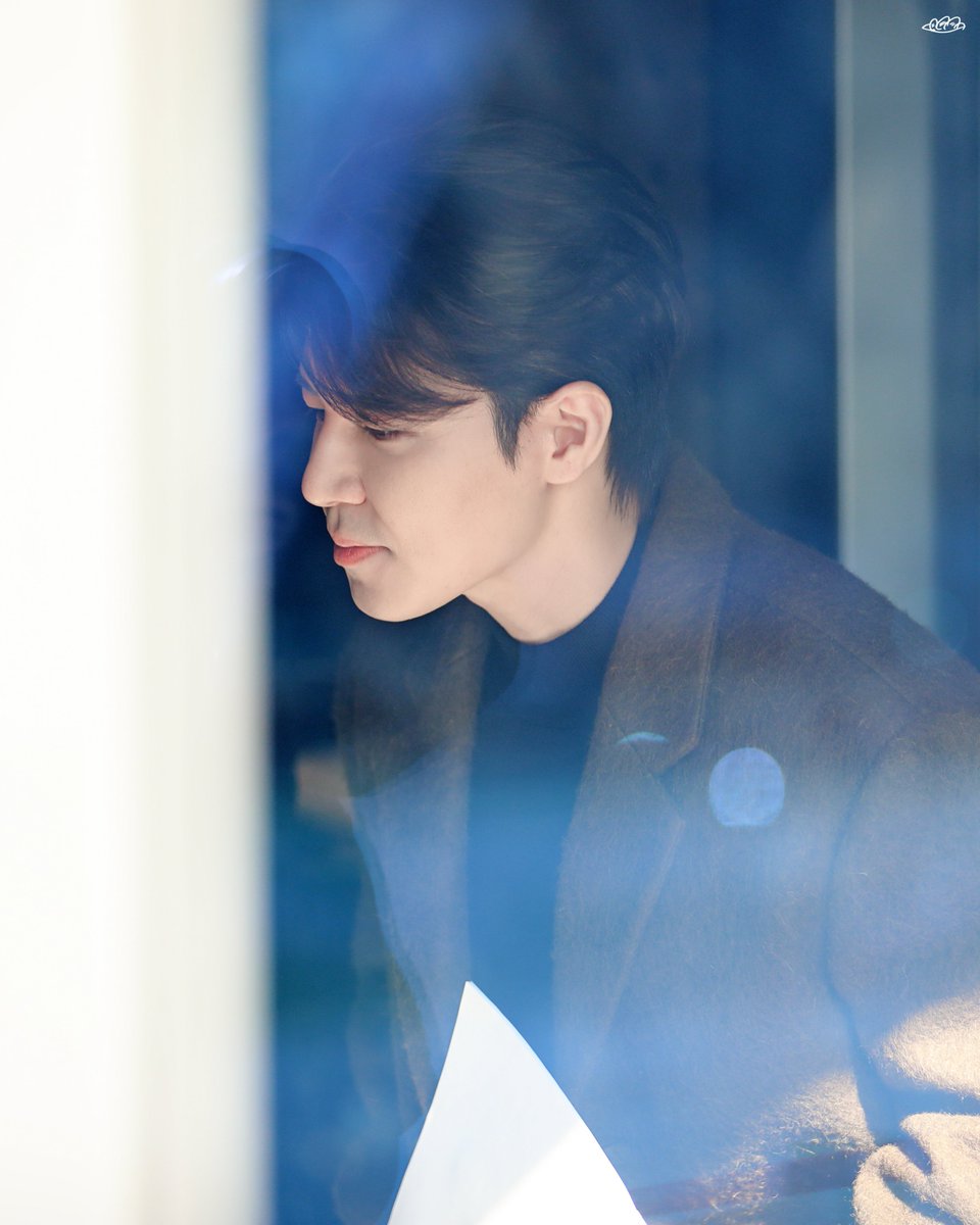 20250206 박명수의 라디오쇼
#이규형
짝사랑 하는 선배 훔쳐보기...