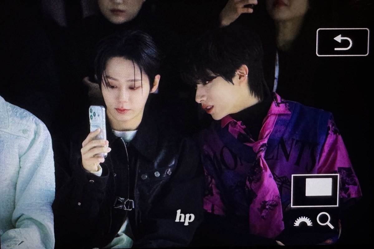 hypoxis_hw's tweet photo. 250206 

#원어스 #환웅 #여환웅 #ONEUS #HWANWOONG https://t.co/lqufVvPZJy