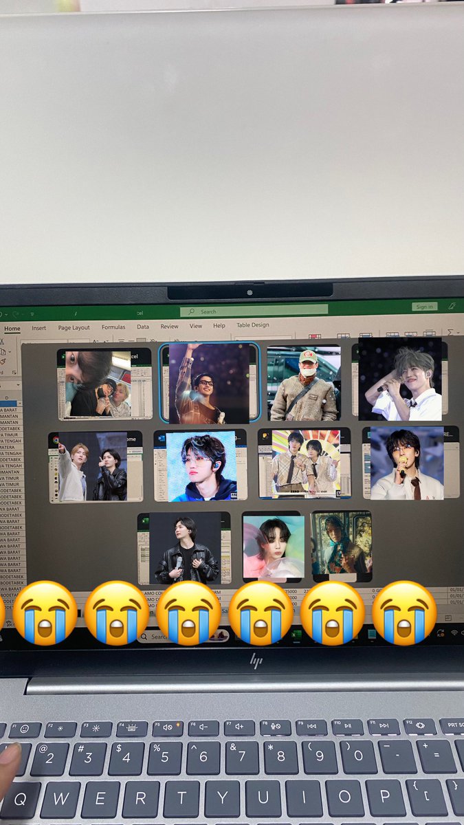 kungchipakcoy's tweet photo. Ragaku bekerja tapi tidak dengan jiwaku😭😭😭😭 jiwanya udh di jis 😭😭😭 https://t.co/jDbt06vRaA