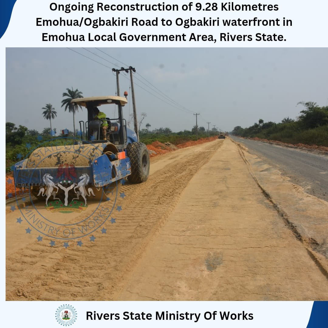 olisaelloka's tweet photo. WORK-IN-PROGRESS:
Ongoing Reconstruction of 9.28 Kilometres Emohua/Ogbakiri Road to Ogbakiri waterfront in Emohua Local Government Area, Rivers State.
06/02/2025
#MoW
#BuiltToLast
#RiversFirst
#SimIsWorking https://t.co/yCYtiQFqE3