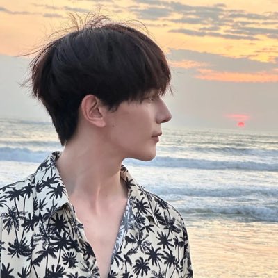 kunxia_xligth's tweet photo. #NewProfilePic https://t.co/86Phcs686X