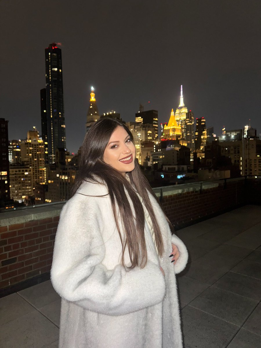 angelina_alexon's tweet image. NYC 💋