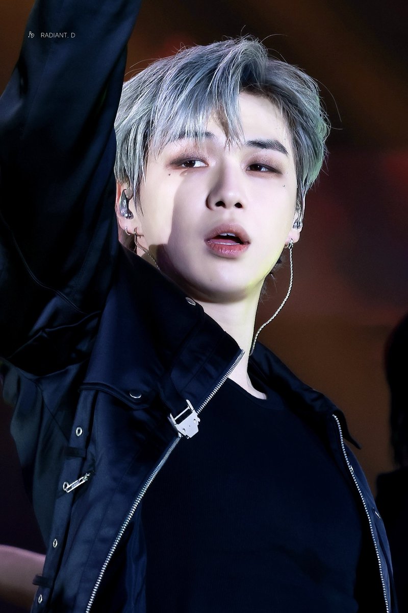 RADIANT_D's tweet photo. 250201 KANGDANIEL CONCERT <ACT> IN BANGKOK

#강다니엘 #KANGDANIEL
#姜丹尼尔 #カンダニエル #คังแดเนียล
#KANGDANIEL_ACTinBKK https://t.co/BR5F4assJf