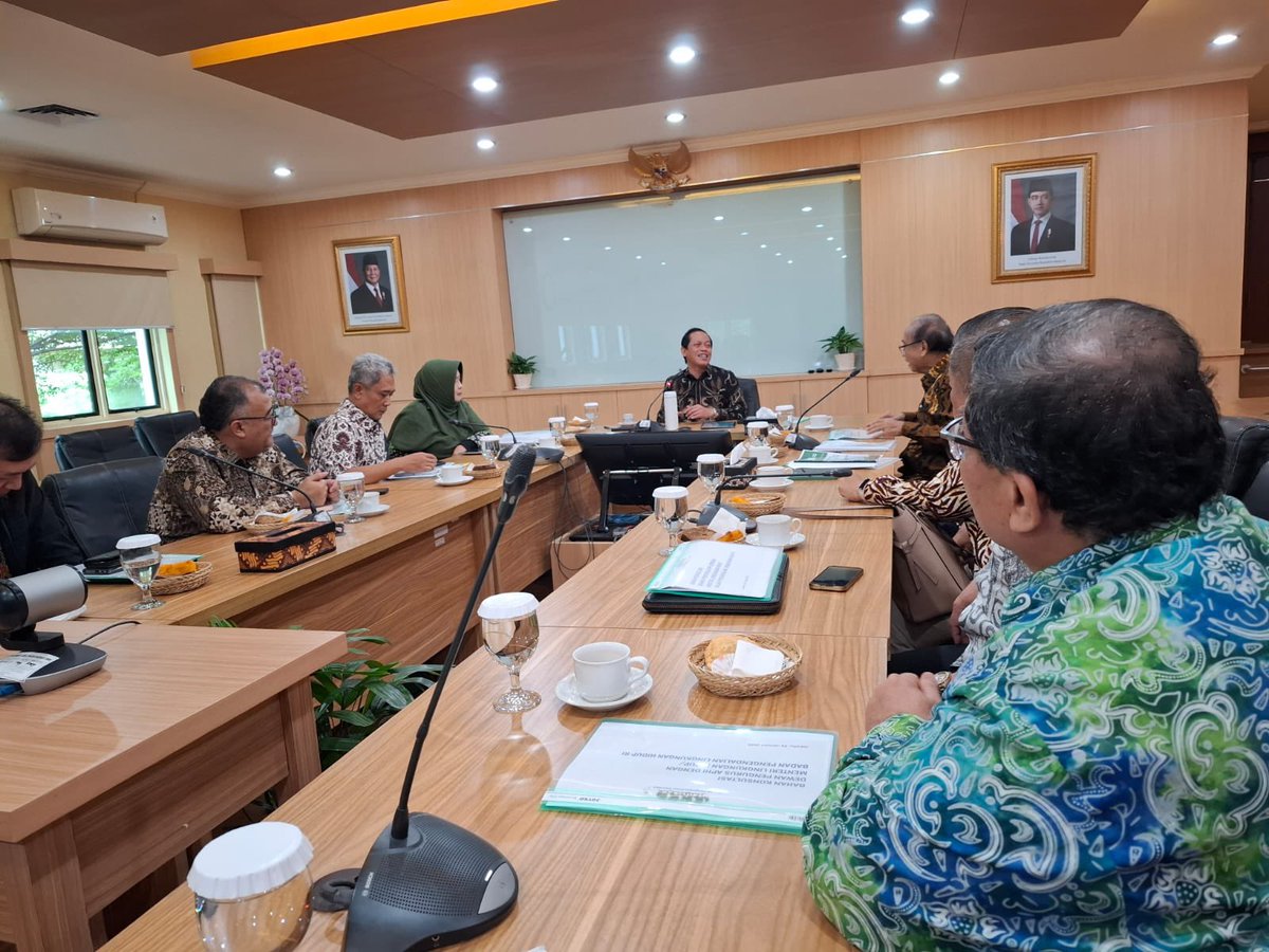 APHI_forest's tweet photo. Audiensi APHI dengan Menteri Lingkungan Hidup
(24/1/2025) https://t.co/1FcAJgmaaP