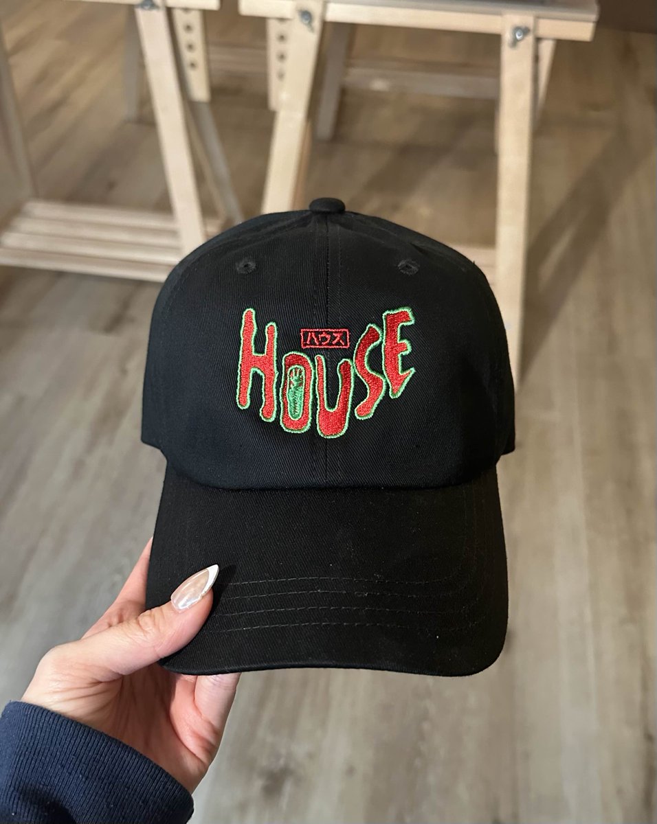 Sheik Needle (Commissions Open) tweet media