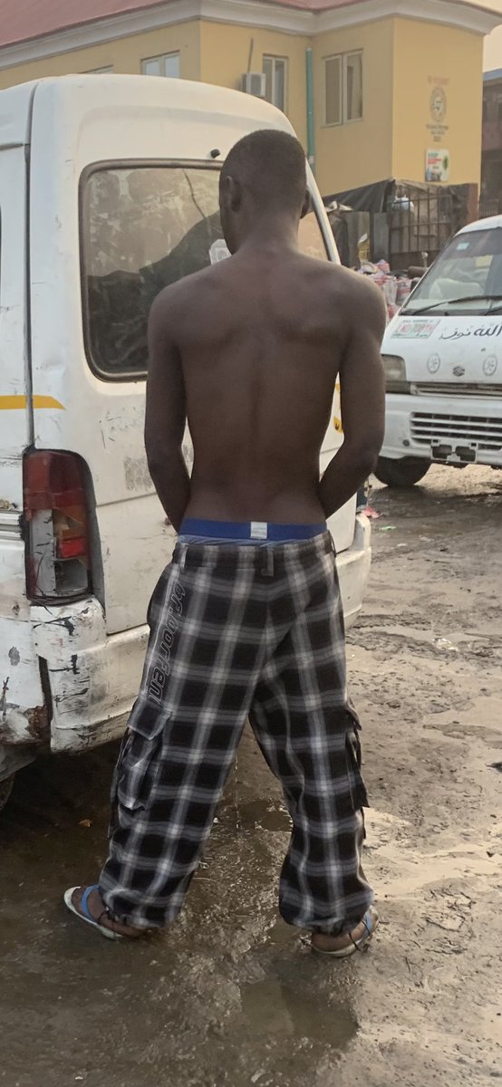 justthatdoy's tweet photo. Man!!!! This is big 
I saw this in person so I can tell
.
.
.
.
.
.
.
@Vixek8 

#gattohboy#lagosboysnude#mushin https://t.co/5NoRaKkRYN
