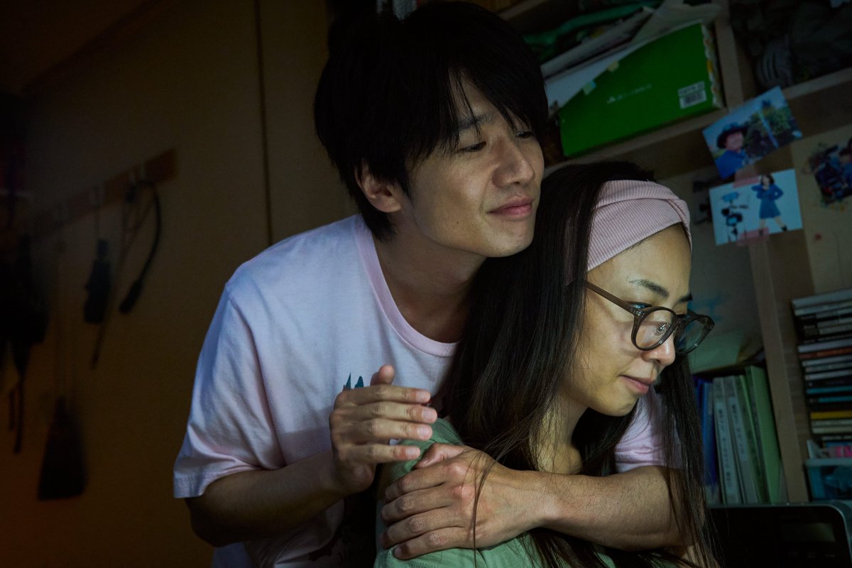tvo_mayodora's tweet image. ＼⋱ #それでも俺は妻としたい⋰／
第5話は2/8(土)深夜放送📺

仕事仲間の西村(#津村知与支)と
チカ(#MEGUMI)とのメールのやり取りに
豪太(#風間俊介)の嫉妬が爆発して…

▼見逃し配信はTVerで👇
tver.jp/series/sryrp0f…

▼#Lemino では第5話を独占先行配信中！📺
lemino.docomo.ne.jp/contents/Y3JpZ…