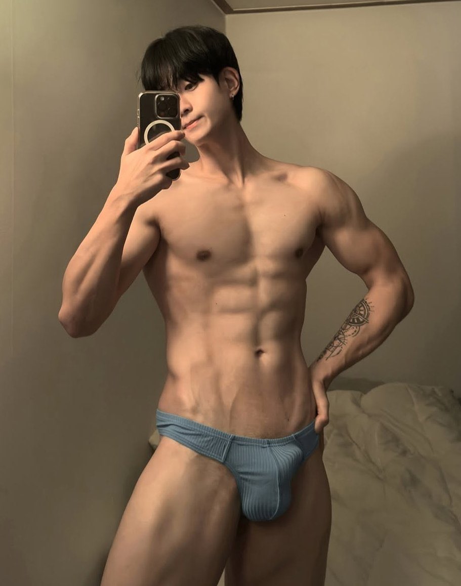 เป็นแท่ง😘