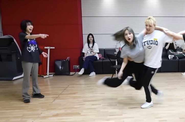 twicepic's tweet photo. https://t.co/Izgmn6qxrD