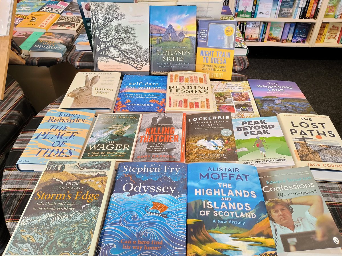 UllapoolB's tweet photo. Good morning everyone and it's time for another #tabletoptour around the delights of @UllapoolB
We have lots of new books in stock, as well as new greetings cards, beautiful bookmarks from both local crafter Joseph Hilton and new Harris Tweed bookmarks from the isle of Barra. https://t.co/eQQfi8jVRw