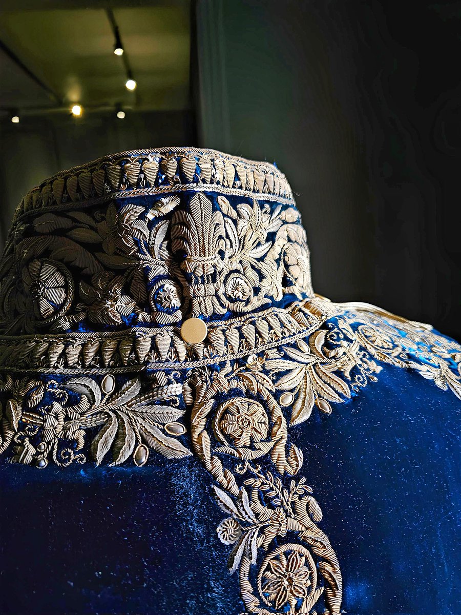 🔴 𝗗𝗘𝗣𝗔𝗥𝗧 ⚜️ | Talleyrand, Grand Chambellan, est sur le départ pour le sacre de Charles X ! 👑

La tenue portée par le diable boiteux le 29 mai 1825 a quitté Valençay pour l'expo « Le dernier sacre » qui aura lieu du 11 avril au 20 juillet au <a href="/MobilierNat/">Mobilier national</a>, à Paris ! 👏