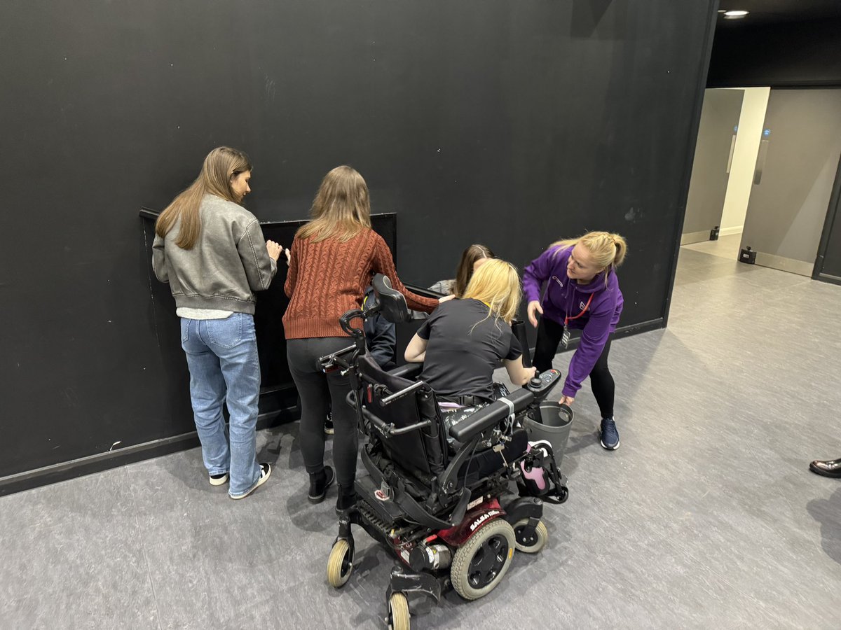 _thomas_jones4's tweet image. Massive thank you to Torfaen Youth Service who delivered a great team building session last week to our Level 3 Year 2 Business students. Great evidence for their assessment and great fun👏🏼

@coleggwent @JoelMorgan81