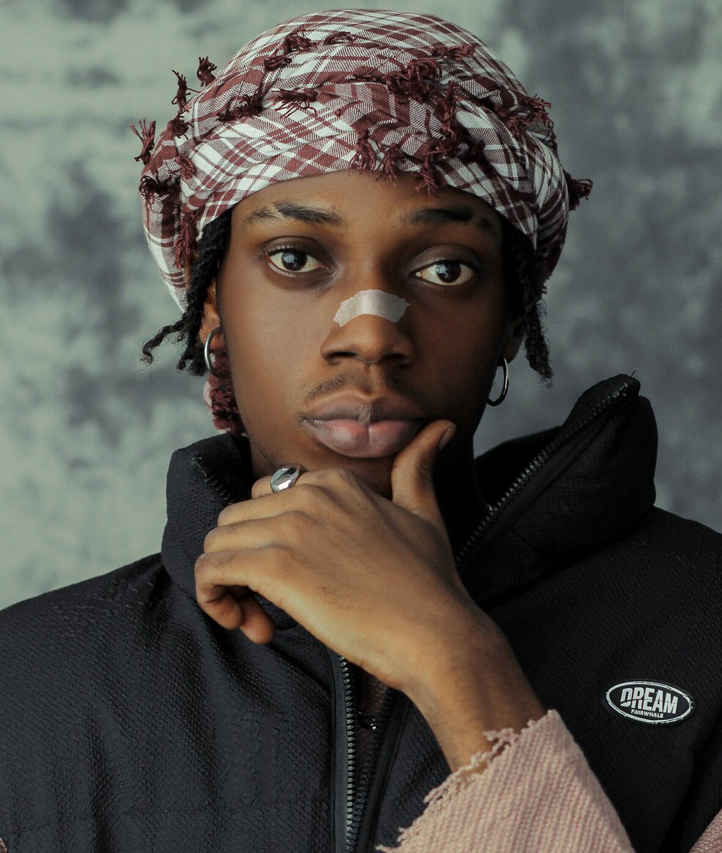 UnilagfmMusic's tweet image. #SoundOn with @theblackspencer
🔉🔊
#PrayedFor by @AyoxLp