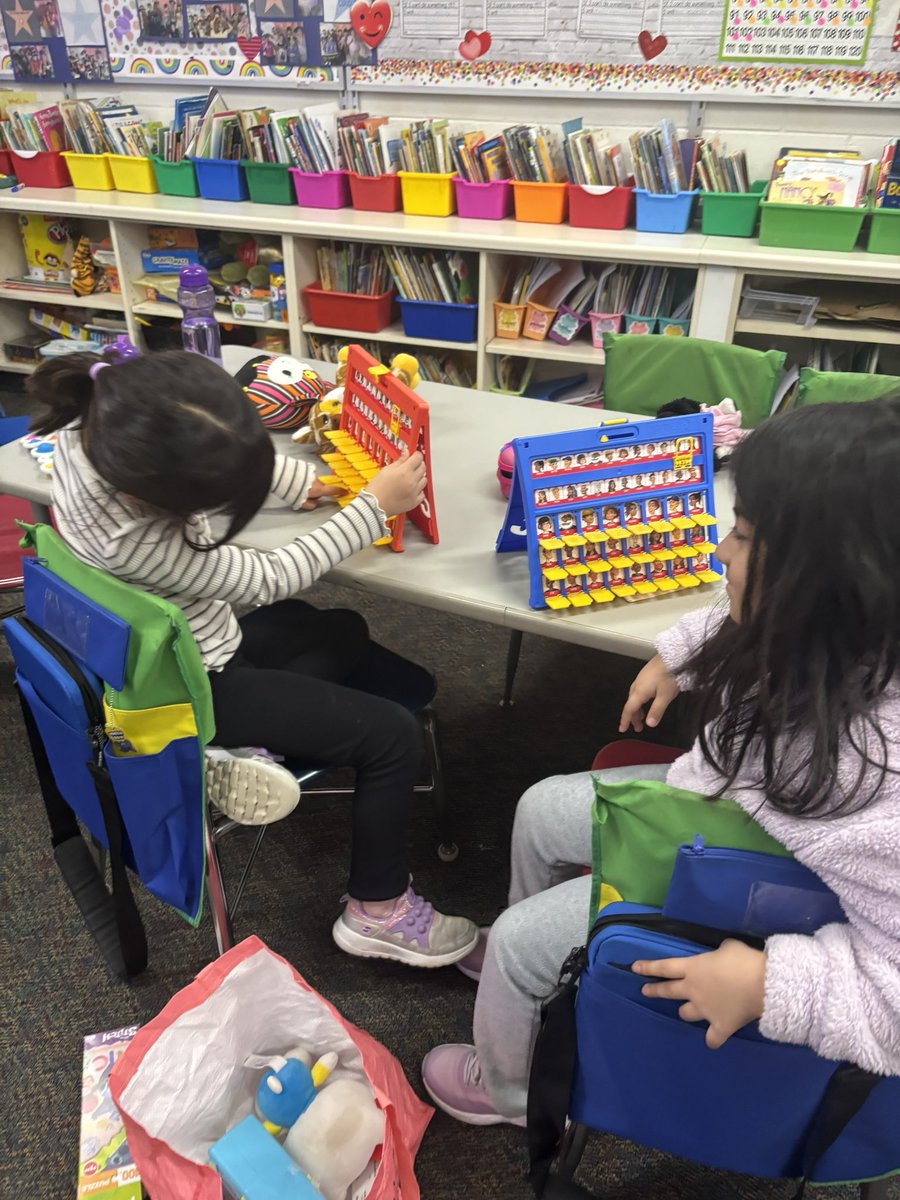 Global Day of Play was a success! #togetherwecan #d59learns <a href="/CCSD59/">CCSD59</a> <a href="/D59Byrd/">Admiral Byrd Elementary</a>