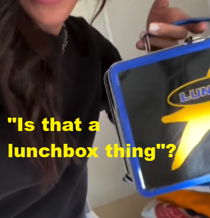 CeeBee_CeeBee's tweet image. DUH!!!! 🤥🤥🤥

"Is that a lunchbox thing"?

I dunno Rachel, you tell us, seeing as your 'Son' has one ... unless you LIED??? 🙄