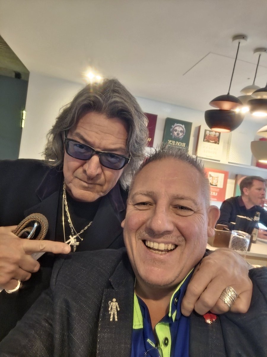 71tony_m's tweet photo. Press Conference for the weekends boxing with @NathanHeaney on the undercard of Chisora vs Wallin
#Queensbury #hitmanheaney #ChisoraWallin https://t.co/J7ksht7QnW
