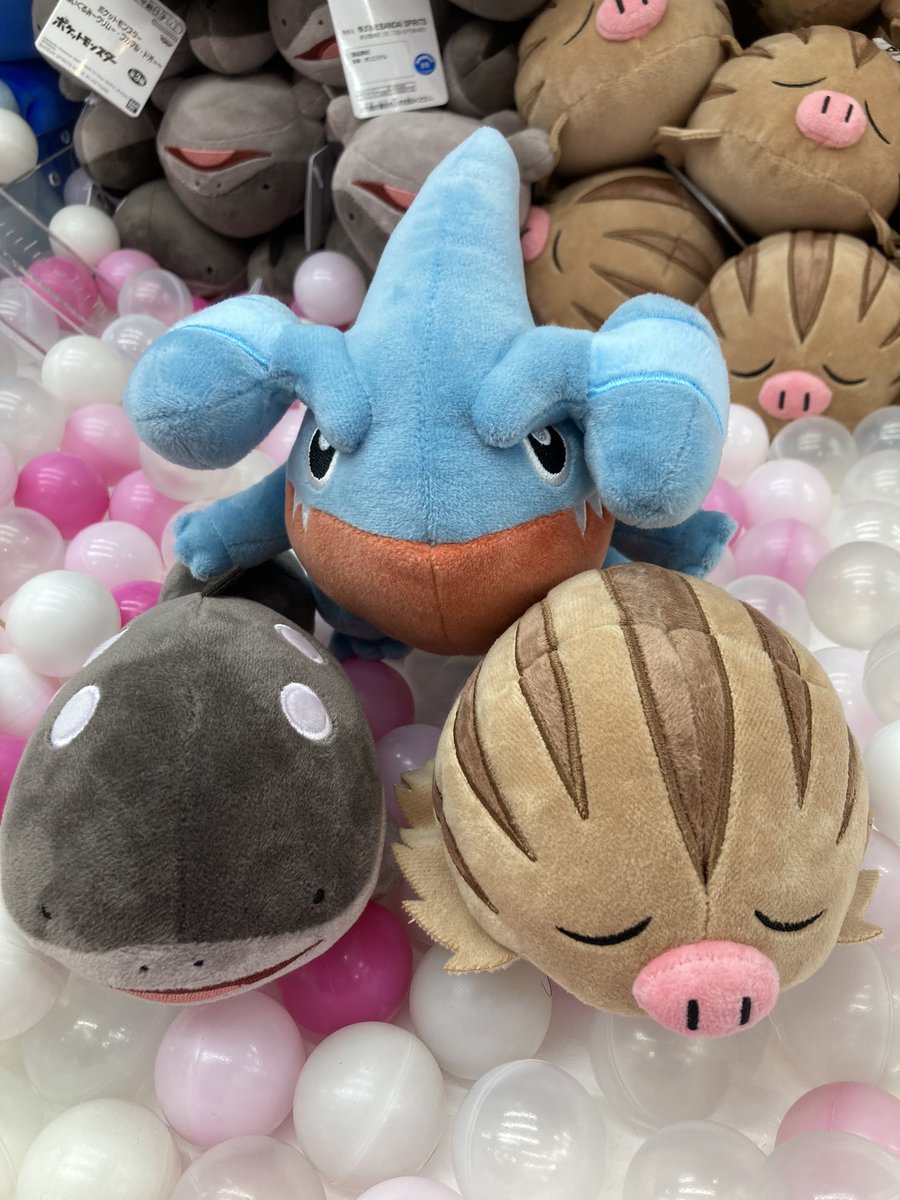ポケットモンスター ぬいぐるみ～ウリムー・フカマル・ドオー