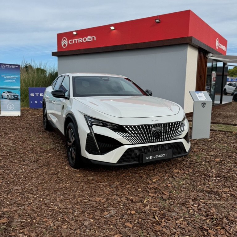 elcerokmcom's tweet image. Se estima que para mitad de año vuelve el Peugeot 408, pero cambia MUCHÍSIMOOOOO